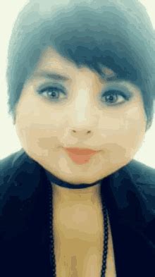 Gordinha GIFs .